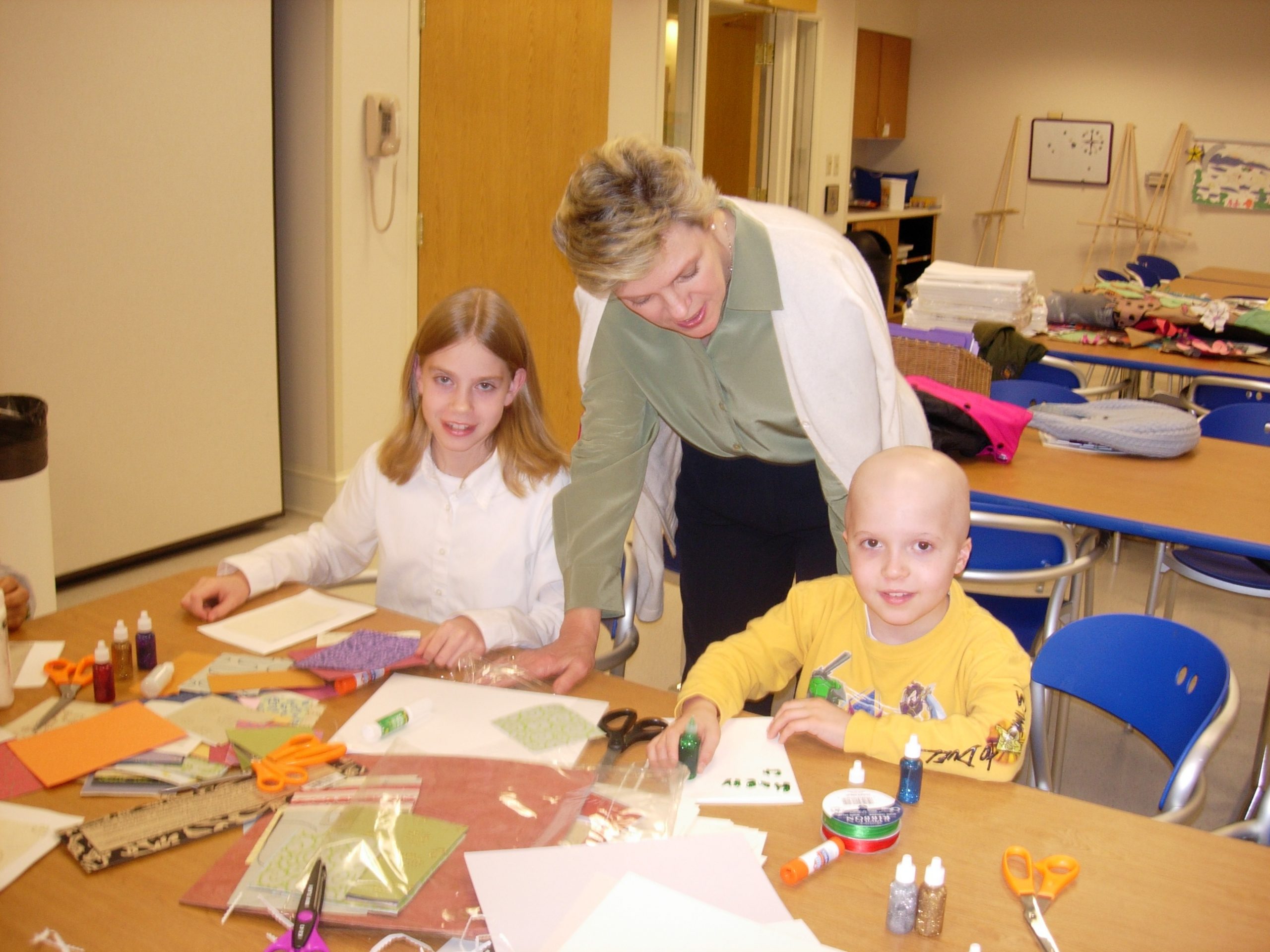 Cookie inside with Children at The Inn