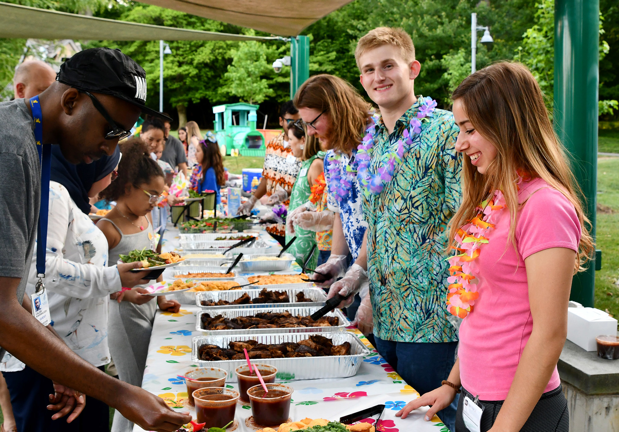 Children's Inn volunteers serve dinner