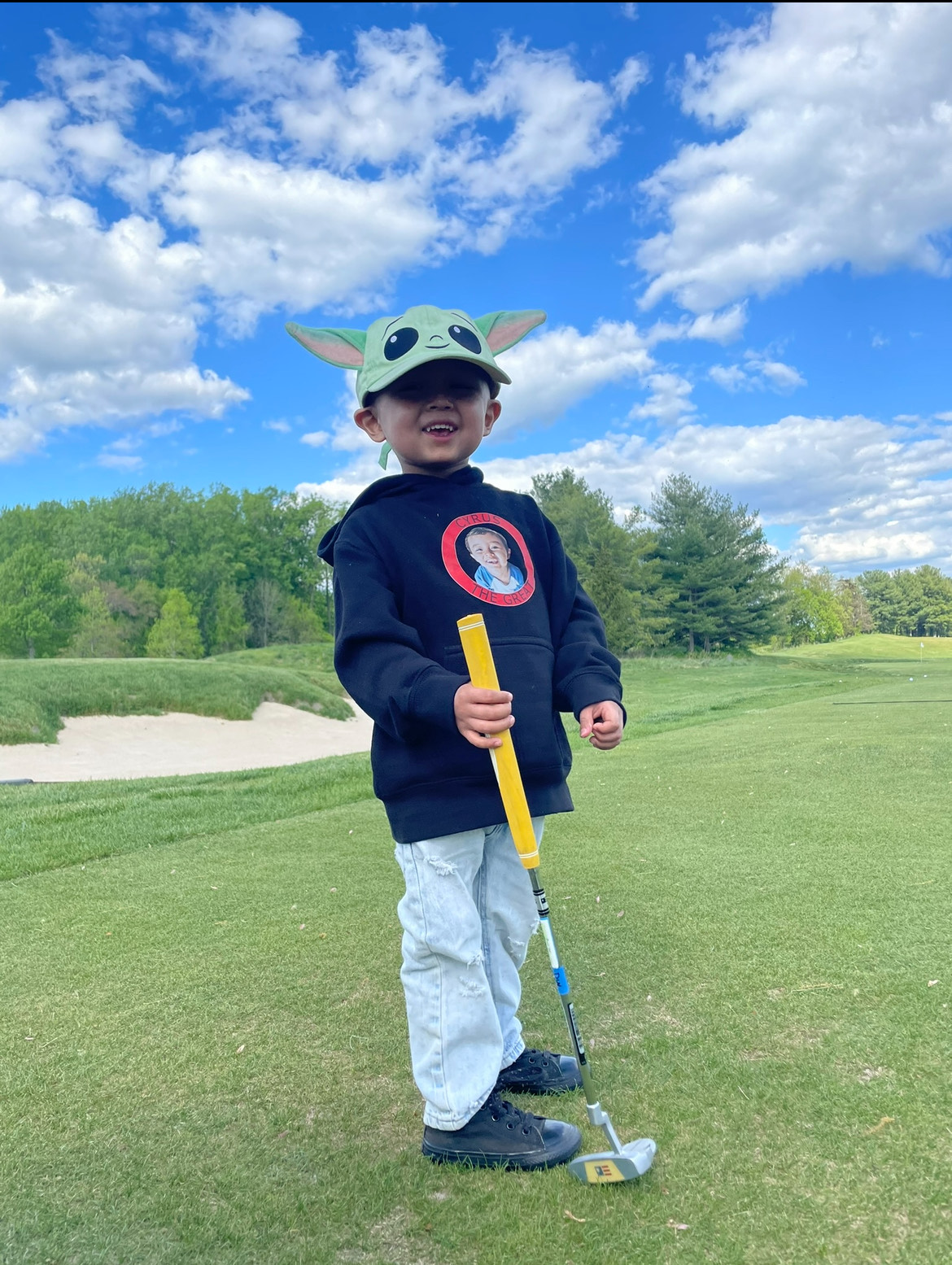 Cyrus golfing