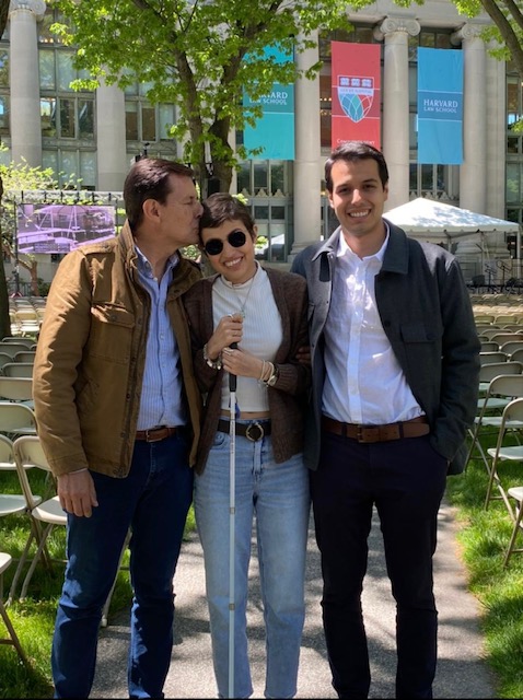 Ana, her father, and brother